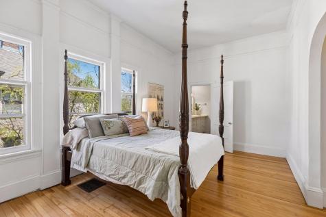 1807 Dupont Avenue S Minneapolis MN 55403