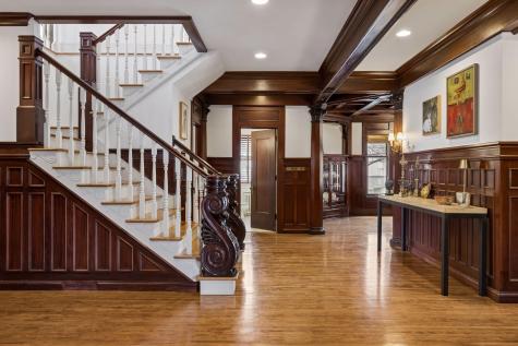 1807 Dupont Avenue S Minneapolis MN 55403