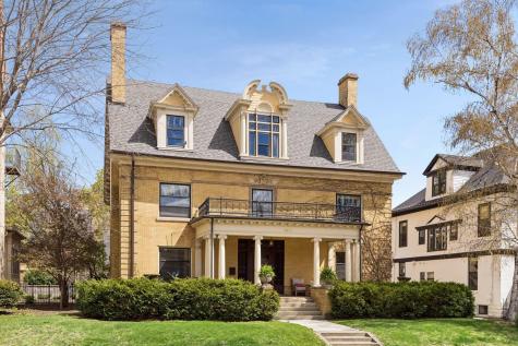 1807 Dupont Avenue S Minneapolis MN 55403