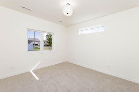 1970 Burlington Drive West Fargo ND 58078