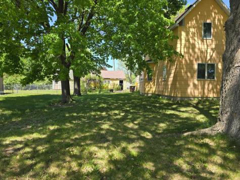 410 E Ciro Street Truman MN 56088