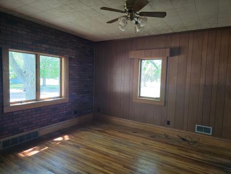 410 E Ciro Street Truman MN 56088