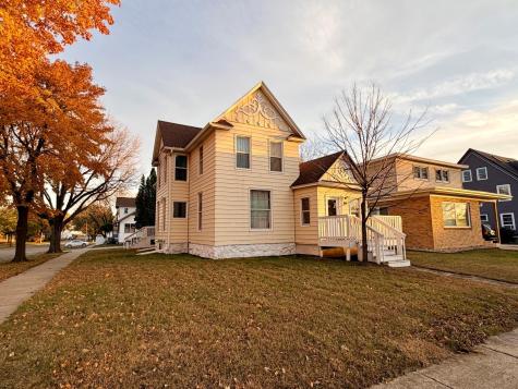 1224 4th Avenue Worthington MN 56187