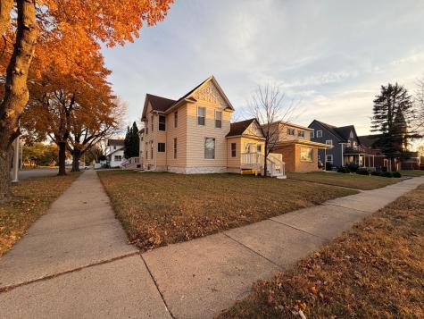 1224 4th Avenue Worthington MN 56187