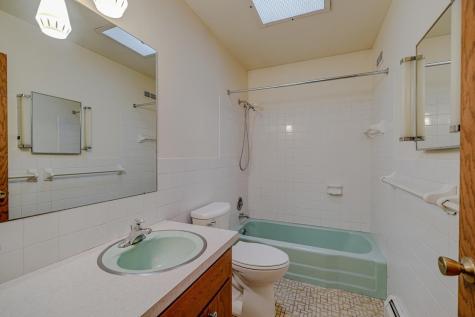 4640 Ensign Avenue N New Hope MN 55428