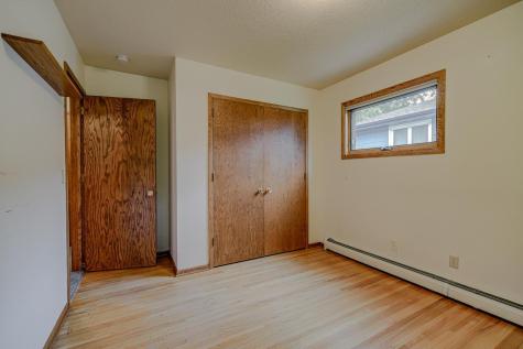 4640 Ensign Avenue N New Hope MN 55428