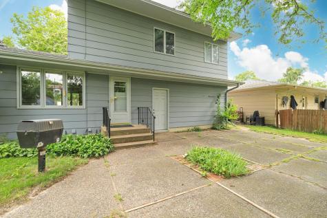 4640 Ensign Avenue N New Hope MN 55428