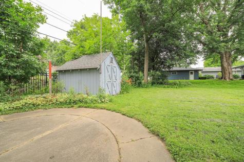 4640 Ensign Avenue N New Hope MN 55428