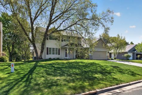 4696 Weston Hills Drive Eagan MN 55123