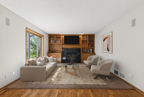4696 Weston Hills Drive Eagan MN 55123