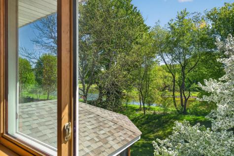 4696 Weston Hills Drive Eagan MN 55123