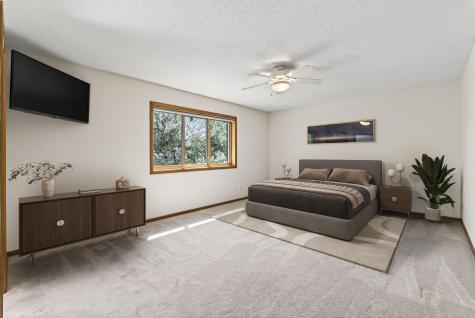 4696 Weston Hills Drive Eagan MN 55123