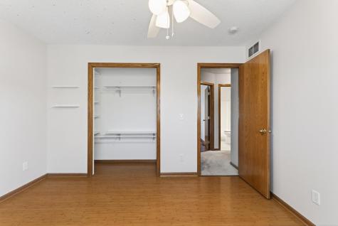 4696 Weston Hills Drive Eagan MN 55123
