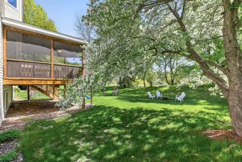 4696 Weston Hills Drive Eagan MN 55123