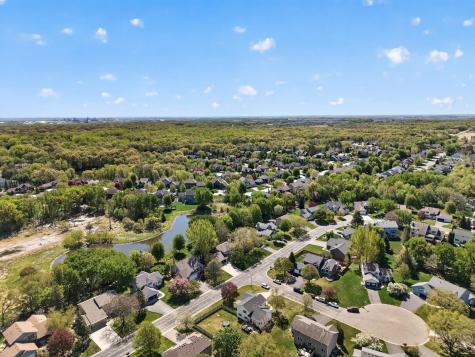4696 Weston Hills Drive Eagan MN 55123