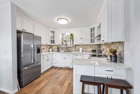 817 Kingston Street N Caledonia MN 55921