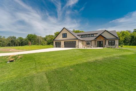 7414 Skyward Lane NW Rochester MN 55901