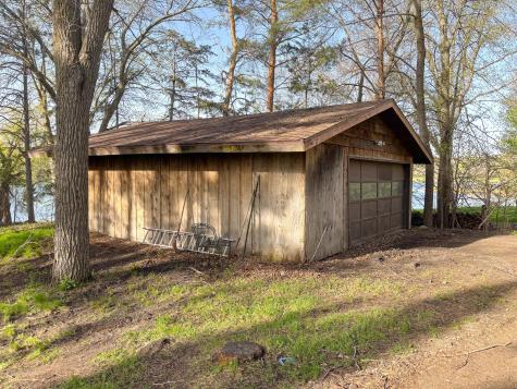 25494 Heilberger Lane Erhard MN 56534