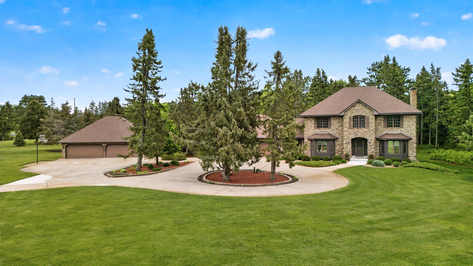 17231 Uplander Street NW Andover MN 55304
