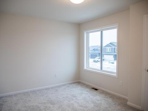 6704 Meadow View Drive S Fargo ND 58104