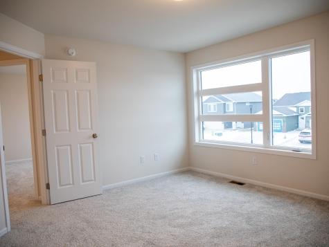 6704 Meadow View Drive S Fargo ND 58104