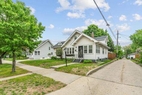 215 E 48th Street Minneapolis MN 55419