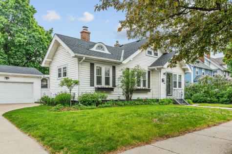 215 E 48th Street Minneapolis MN 55419