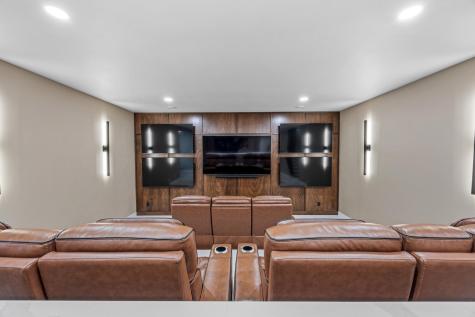 6833 Sunrise Point Horace ND 58047