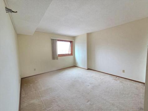 66 9th Street E Saint Paul MN 55101