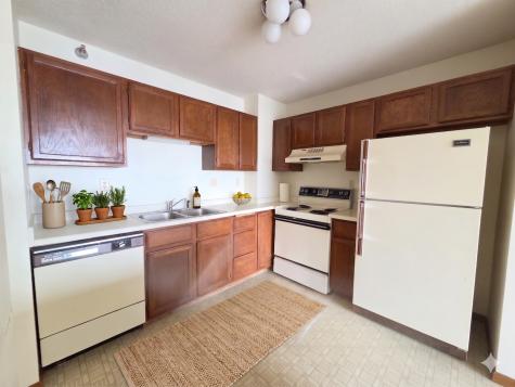 66 9th Street E Saint Paul MN 55101