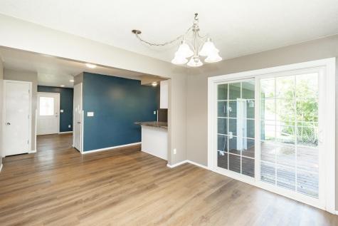 226 10 1/2 Avenue W West Fargo ND 58078