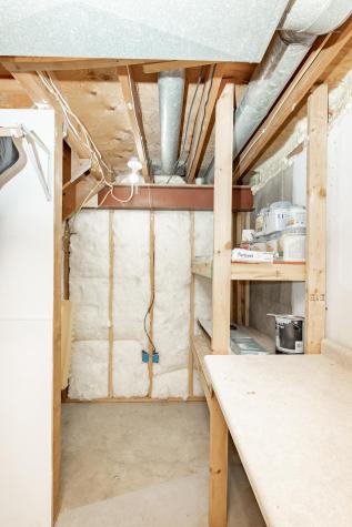 226 10 1/2 Avenue W West Fargo ND 58078