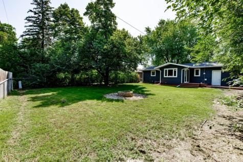 226 10 1/2 Avenue W West Fargo ND 58078