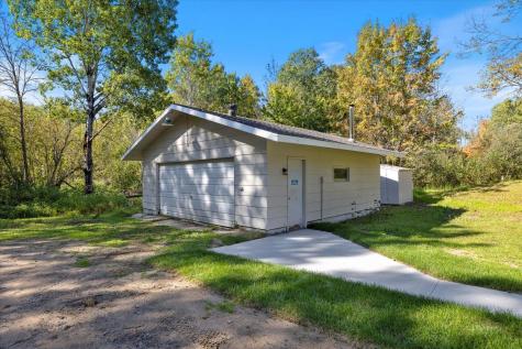 27176 Birch Drive Bovey MN 55709
