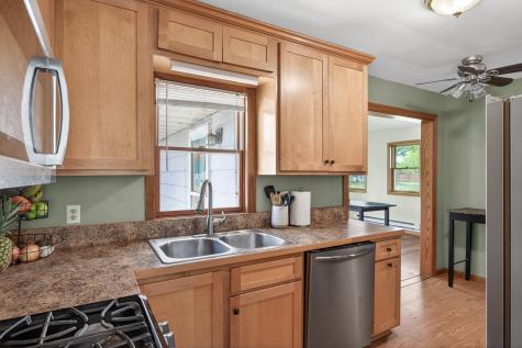 6428 Cloverdale Avenue Crystal MN 55428