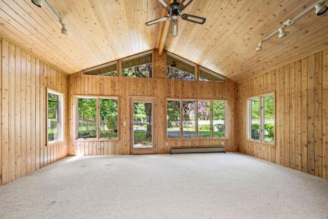 1125 Oakview Lane N Plymouth MN 55441
