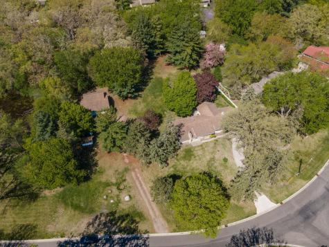 1125 Oakview Lane N Plymouth MN 55441