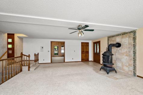 1125 Oakview Lane N Plymouth MN 55441