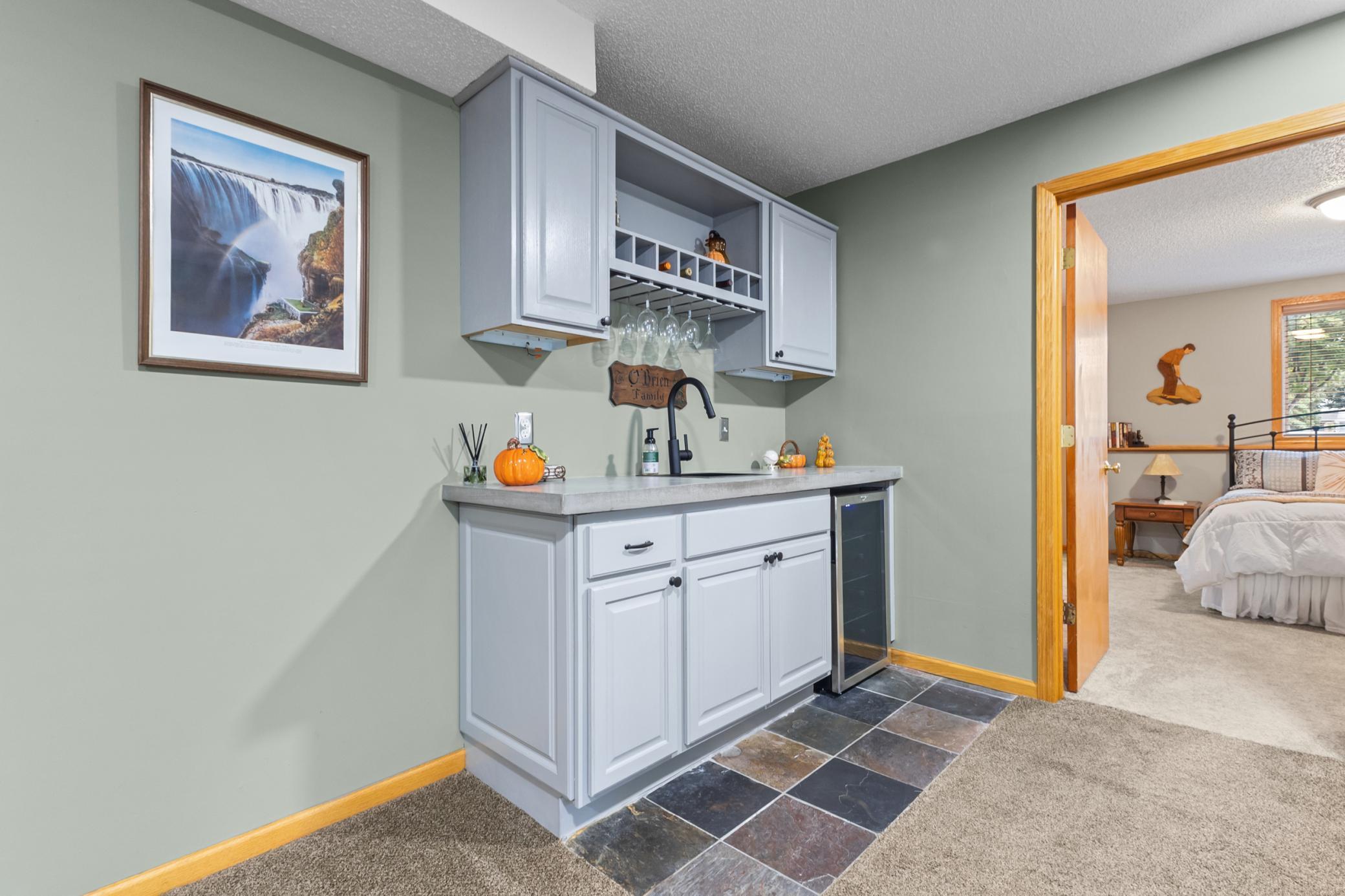 5040 127th Street W Apple Valley MN 55124