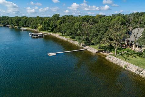2807 Government Point Road NE Alexandria MN 56308