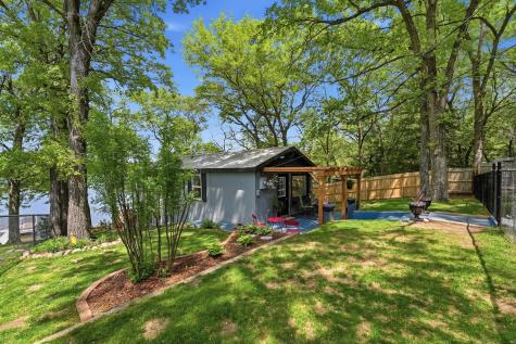 4292 115th Avenue Clear Lake MN 55319