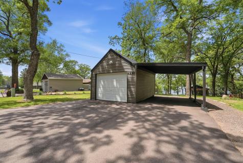 4292 115th Avenue Clear Lake MN 55319