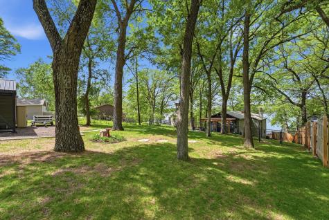 4292 115th Avenue Clear Lake MN 55319