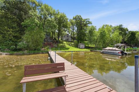 4292 115th Avenue Clear Lake MN 55319