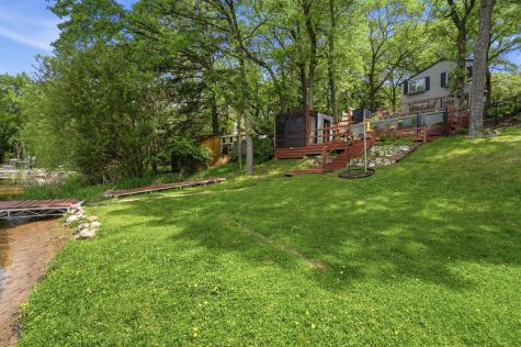 4292 115th Avenue Clear Lake MN 55319