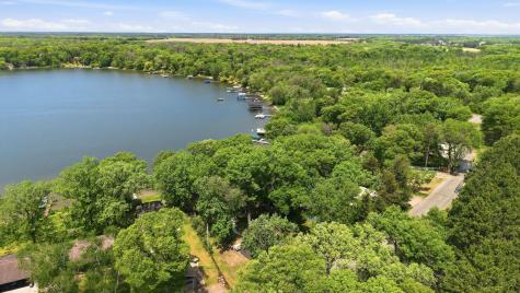 4292 115th Avenue Clear Lake MN 55319