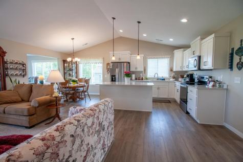 1827 S Cascade Street Fergus Falls MN 56537
