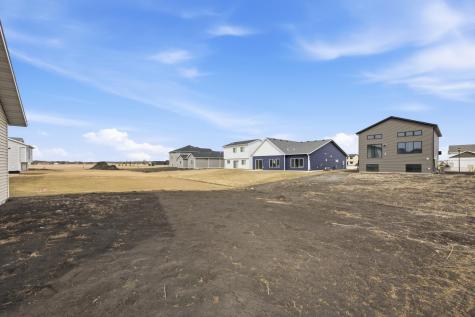 6267 87 Avenue S Horace ND 58047