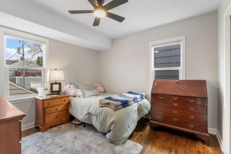 21 Russell Avenue S Minneapolis MN 55405