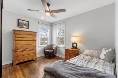21 Russell Avenue S Minneapolis MN 55405